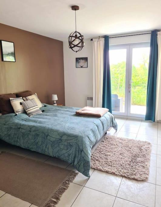 Gite De 70M² Avec Vue Sur Le Massif Du Pilat Clonas-sur-Vareze ภายนอก รูปภาพ